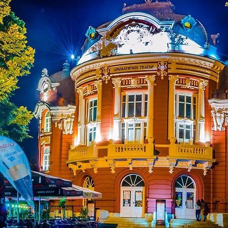 Happy Studios Opera-2 Варна Экстерьер фото
